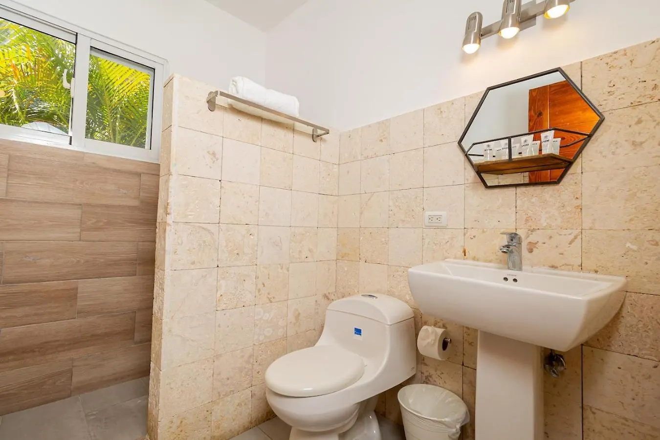 Coastal Luxury 2-Bed W Pool Access In Bayahibeアパートメント